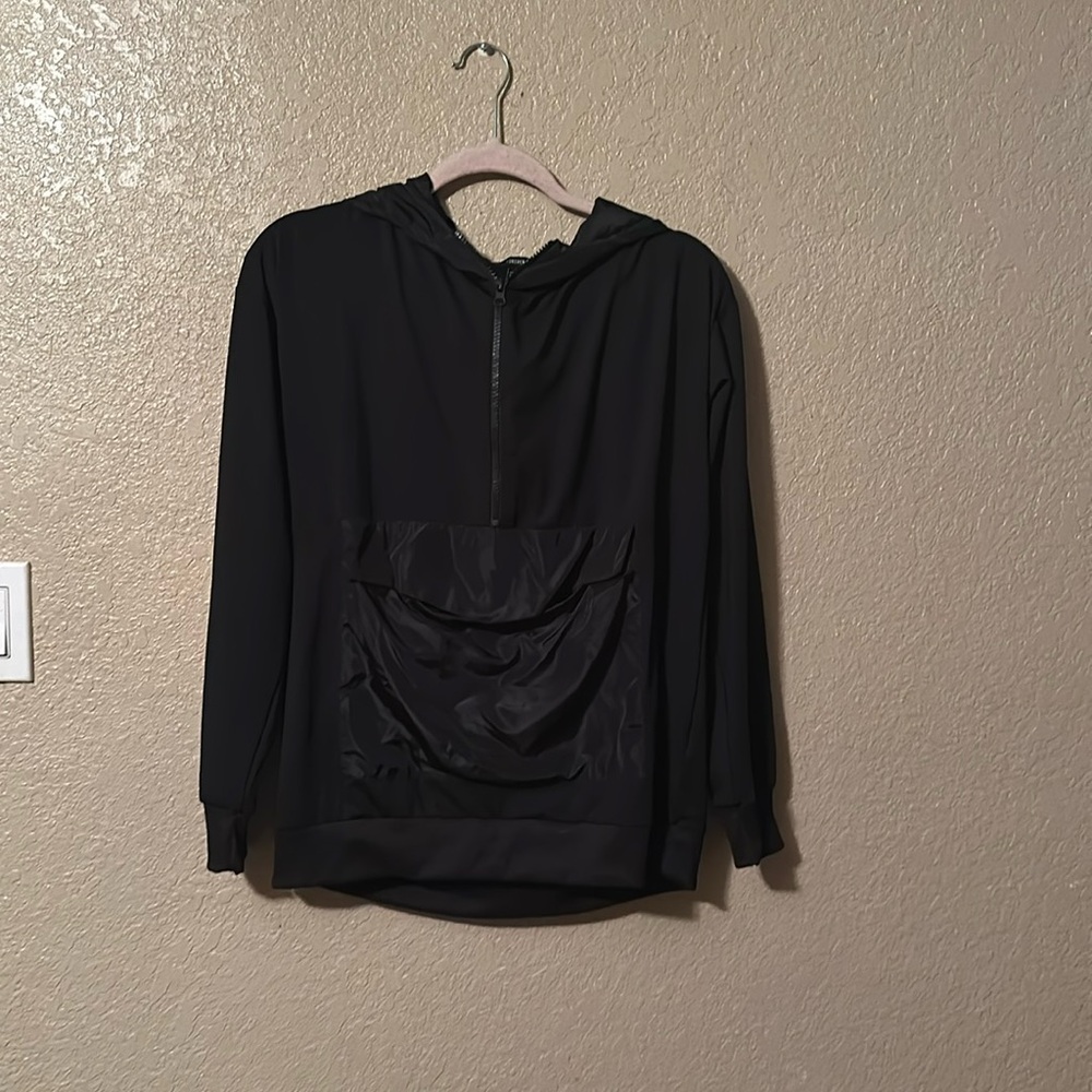Brand new forever 21windbreaker medium with hood
